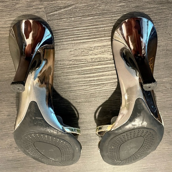 Dezario Embellished sandals - Picture 7 of 8